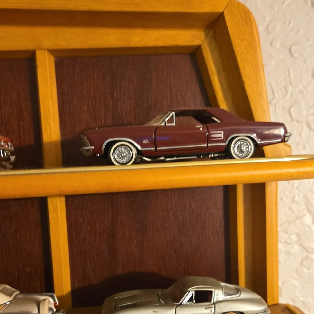 Vintage 1960 Classic Cars and Wall Display